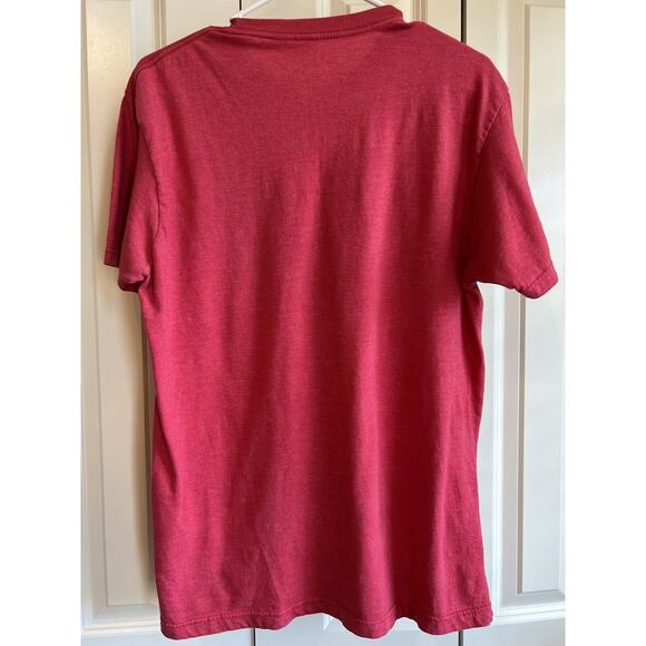 Vintage looking Retro LEVI'S T-Shirt--Unisex Size Medium - Picture 4 of 4